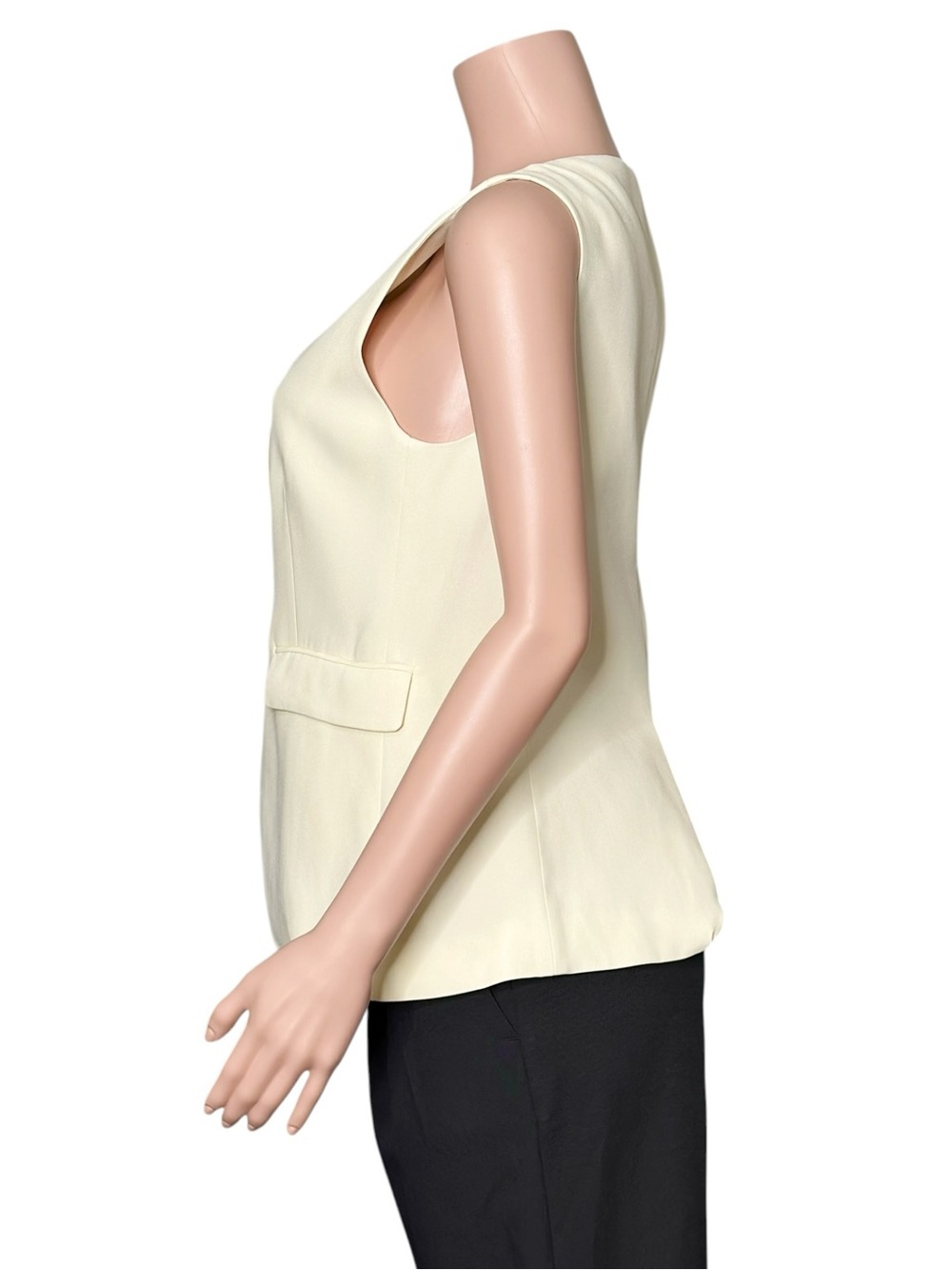 LILYSILK Sleeveless Button Up Silk Vest, Lily White, 6 (US) - Picture 5 of 10